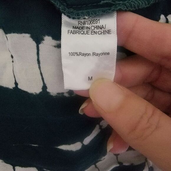 Young Fabulous and Broke NWT Tie Dye Boho Maxi Dress. Size M - Picture 14 of 14